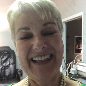 Meet your Posher, Sandra